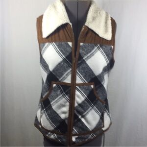 Judith March Black and White Plaid Zip Vest with Brown Trim - Medium